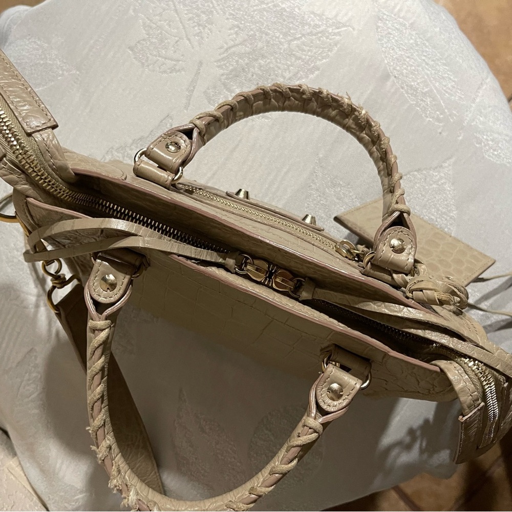 BALENCIAGA | Calfskin Crocodile Embossed Gold Hardware Mini City Beige Latte - Picture 7 of 15